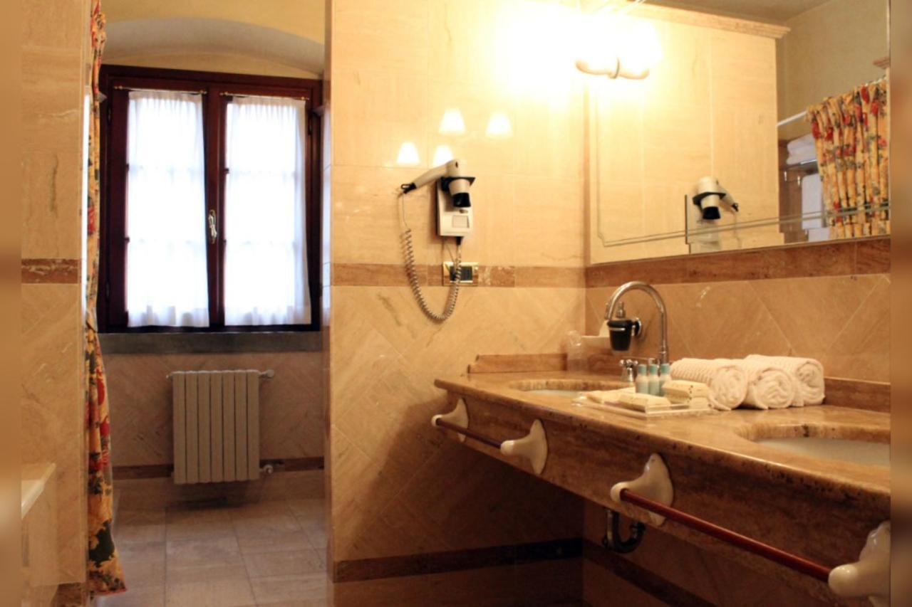 Relaisfranciacorta Hotel คอร์เตฟรังกา ภายนอก รูปภาพ