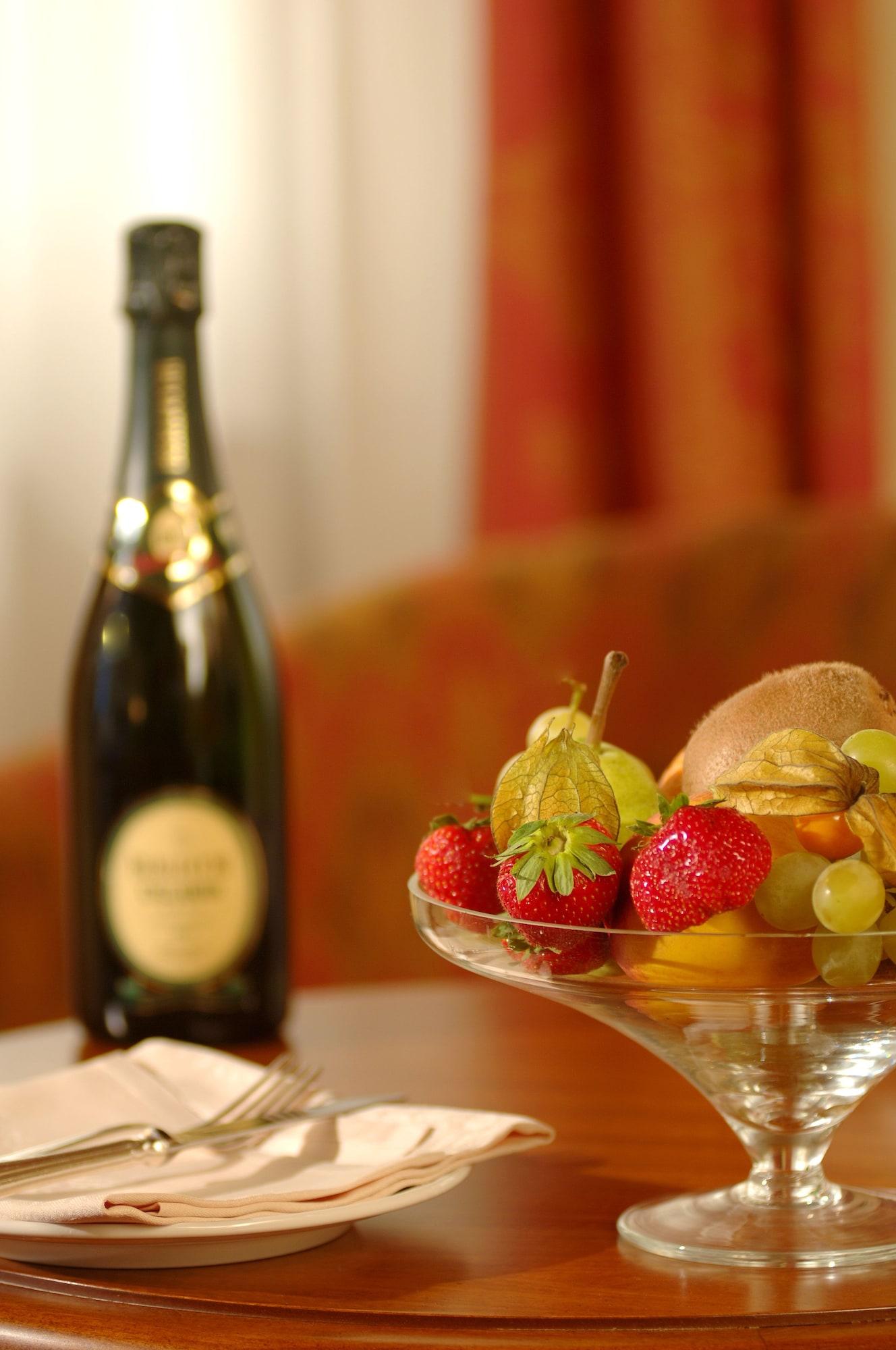 Relaisfranciacorta Hotel คอร์เตฟรังกา ภายนอก รูปภาพ