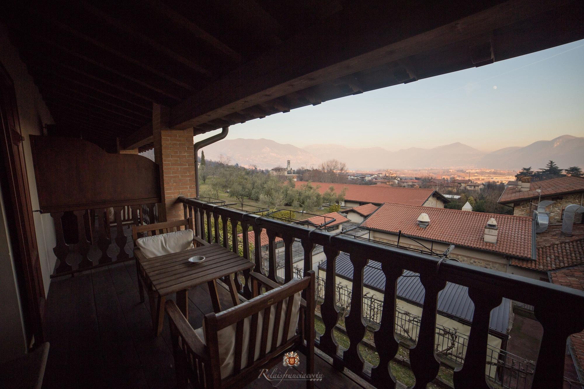 Relaisfranciacorta Hotel คอร์เตฟรังกา ภายนอก รูปภาพ