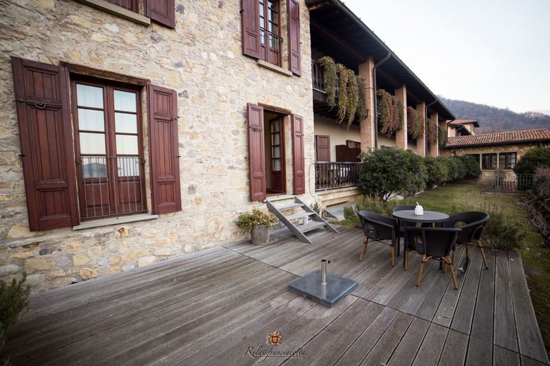 Relaisfranciacorta Hotel คอร์เตฟรังกา ภายนอก รูปภาพ